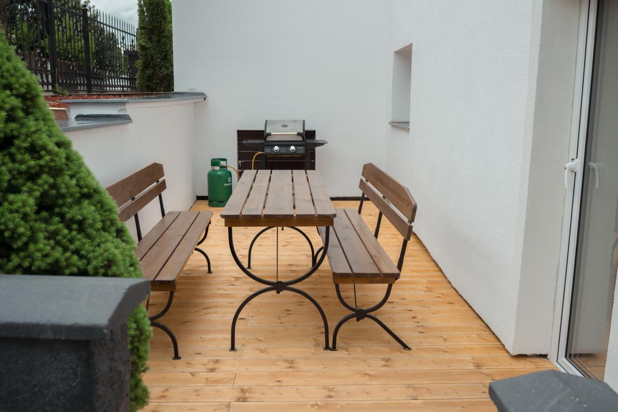 Airport Luxury Apartment & Spa Prague Room photo